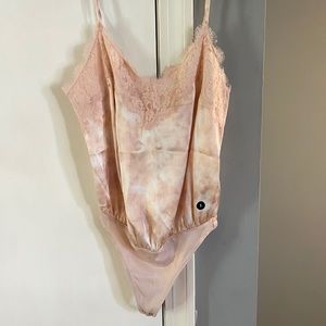 Abercrombie Body satin suit